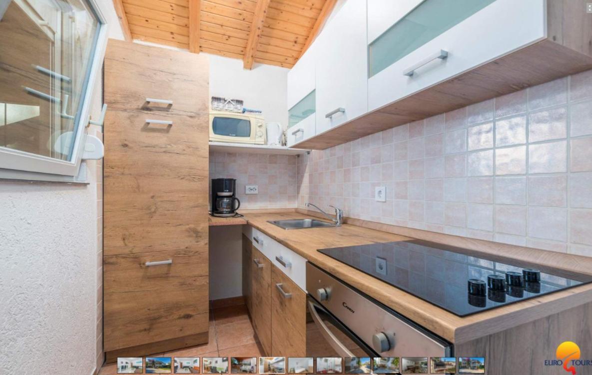 House Lucija Apartment Porec Exterior photo