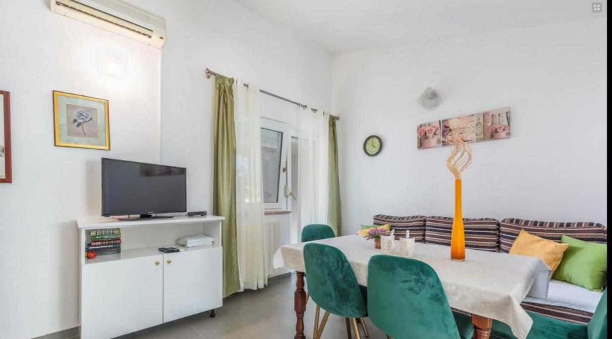 House Lucija Apartment Porec Exterior photo